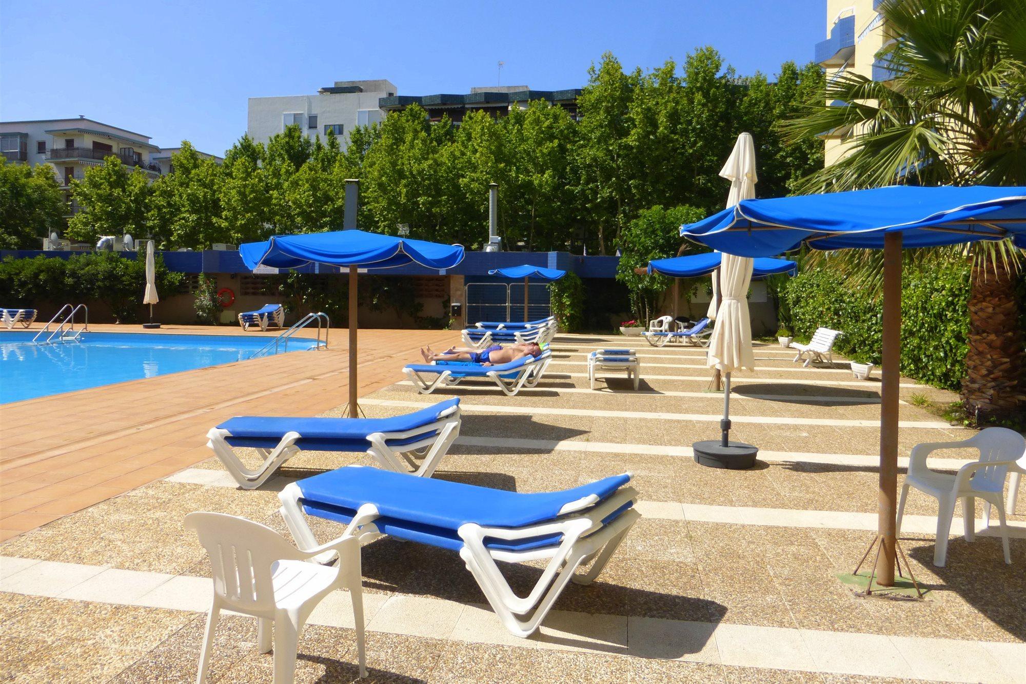 Rentalmar Alboran Apartments Салоу Экстерьер фото