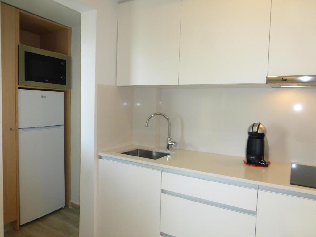 Rentalmar Alboran Apartments Салоу Экстерьер фото
